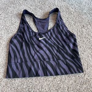 Nike size medium sports bra